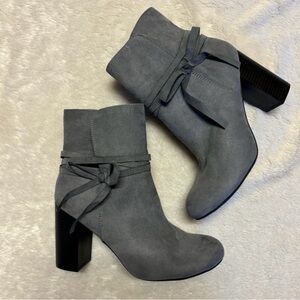 Elegant Grey Heeled Ankle Boots